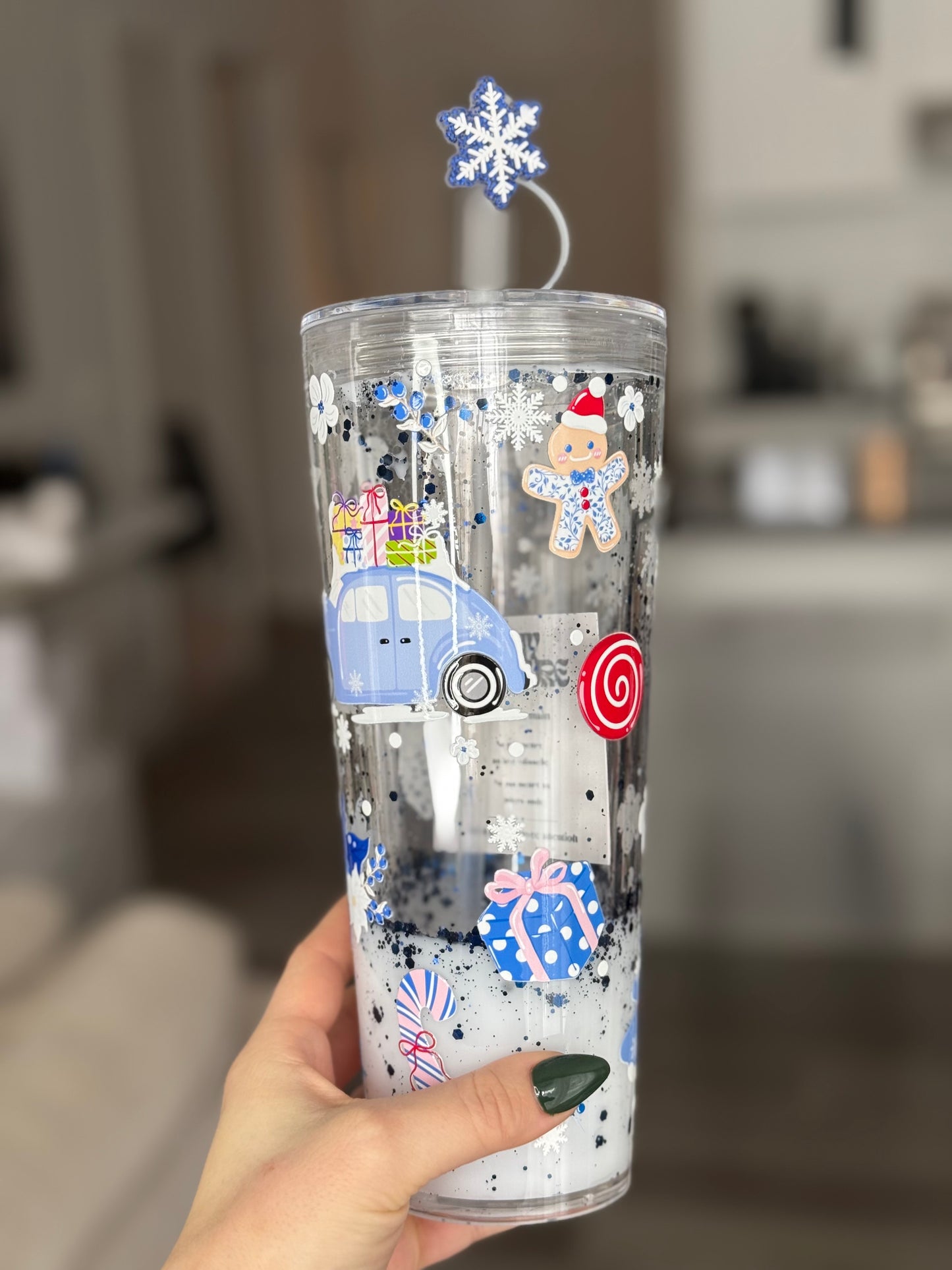 Verre magique 24 oz en plastique - Blue Christmas