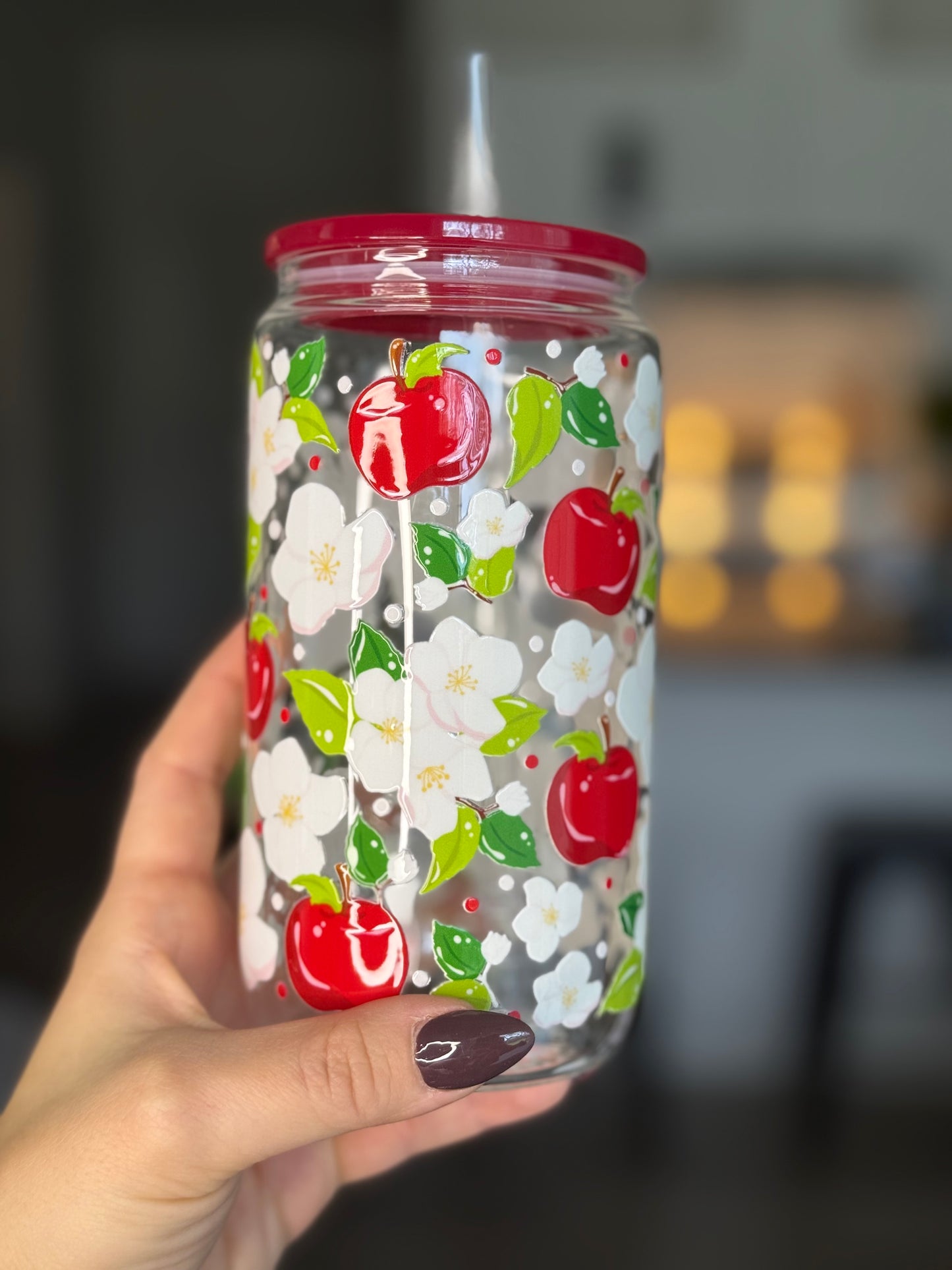 Modèle 16 oz - Pommes et fleurs blanches