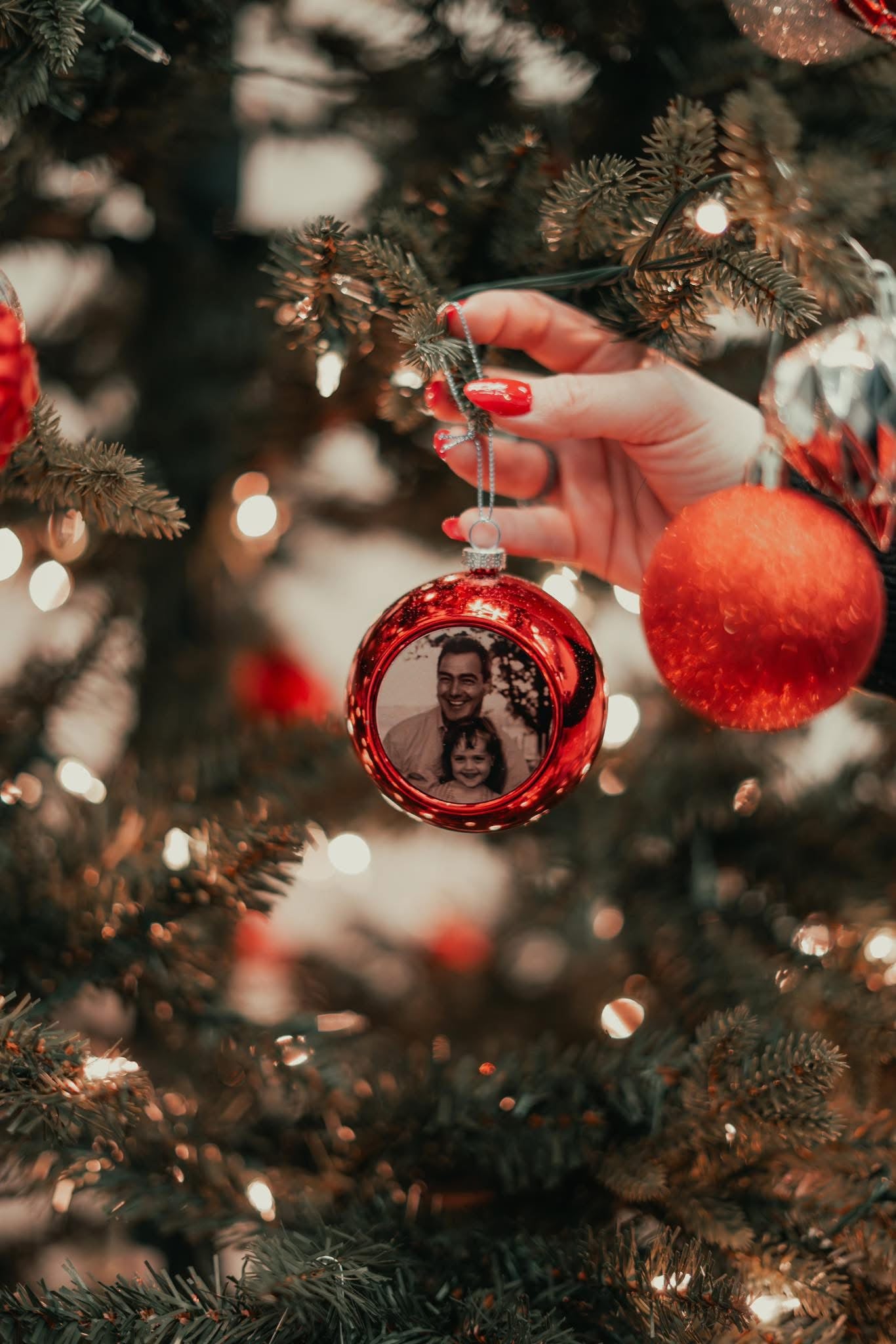 🎄 Boule de Noël personnalisée - Créez votre souvenir unique!